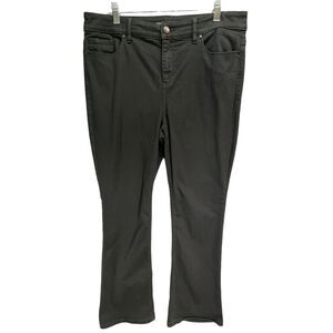 Chicos Platinum Barely Bootcut Jeans Women L 12 Black Slim Fit High Rise Comfort